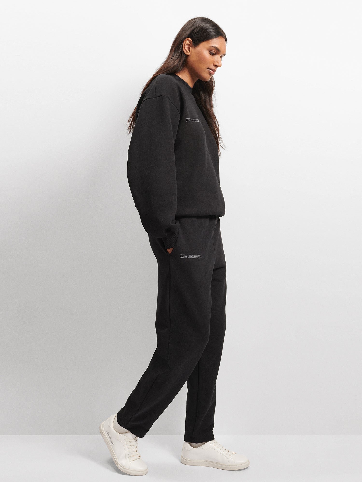 365_Heavyweight_Recycled_and_Organic_Cotton_Barrel_Leg_Track_Pants_Black_female-5