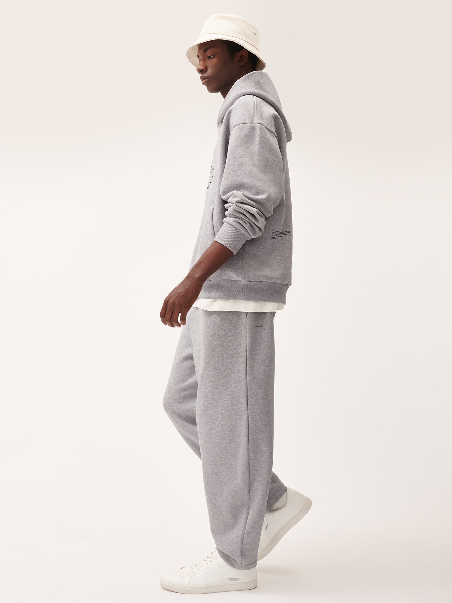 365_Heavyweight_Recycled_and_Organic_Cotton_Barrel_Leg_Track_Pants_Grey_Marl_Male-3