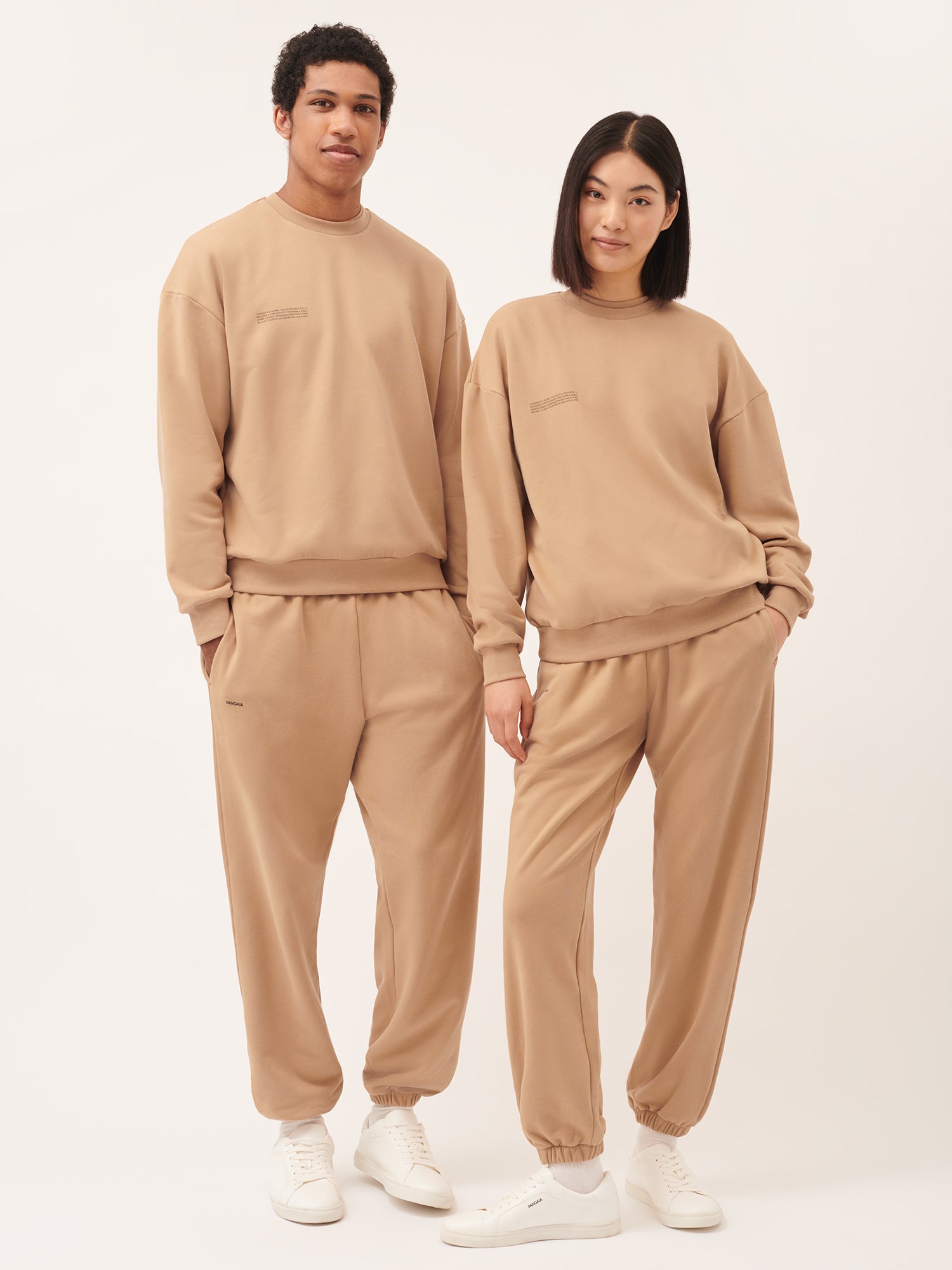 365_Midweight_Sweatshirt_Desert_Camel_Duo-1