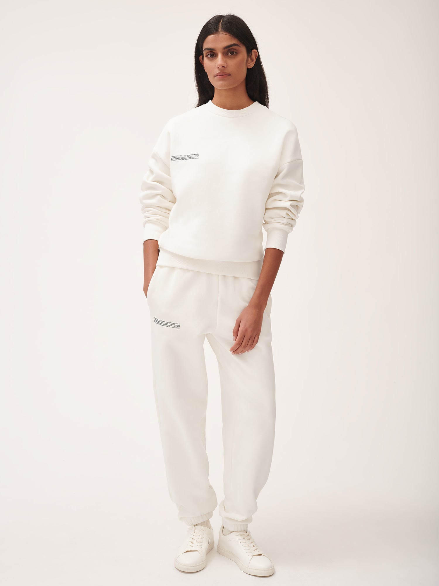 365_Sweatshirt_Off_White_female-1