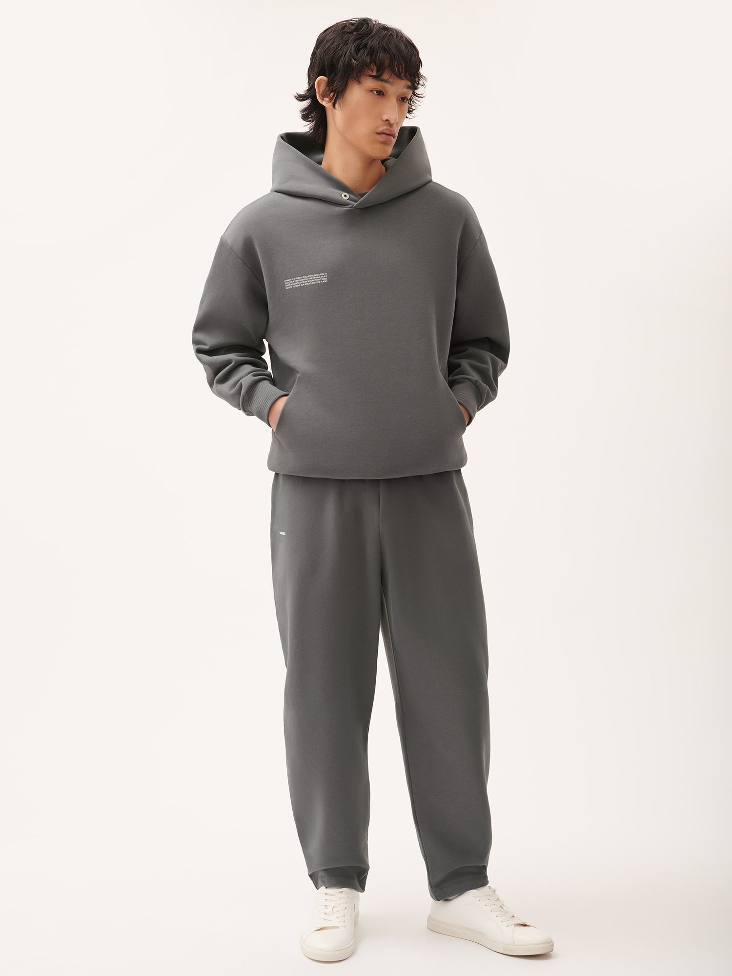 DNA_Barrel-Leg_Track_Pants_Atmosphere_Grey_male