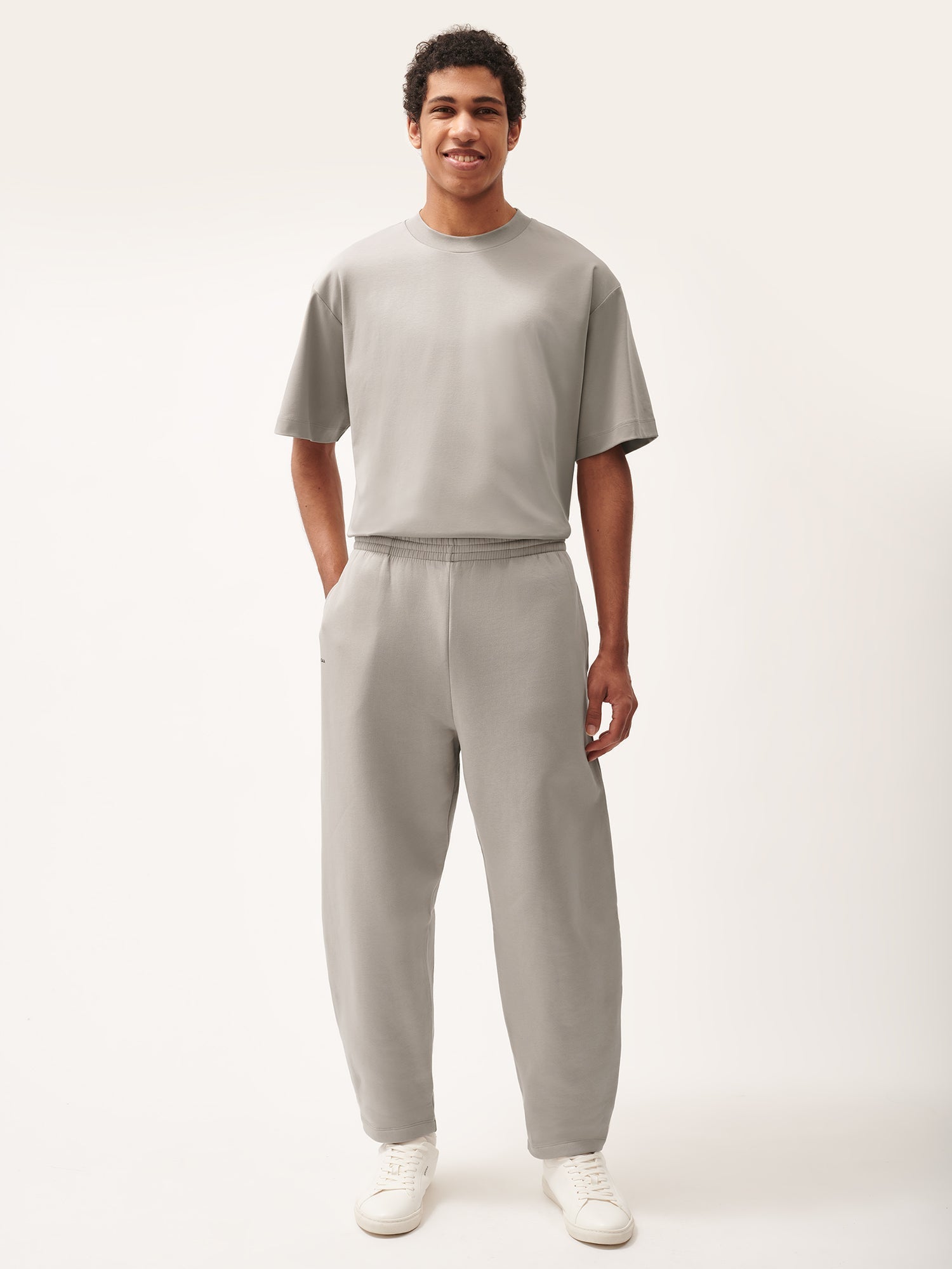 DNA_Barrel_Leg_Trackpants_Stone_Male-1