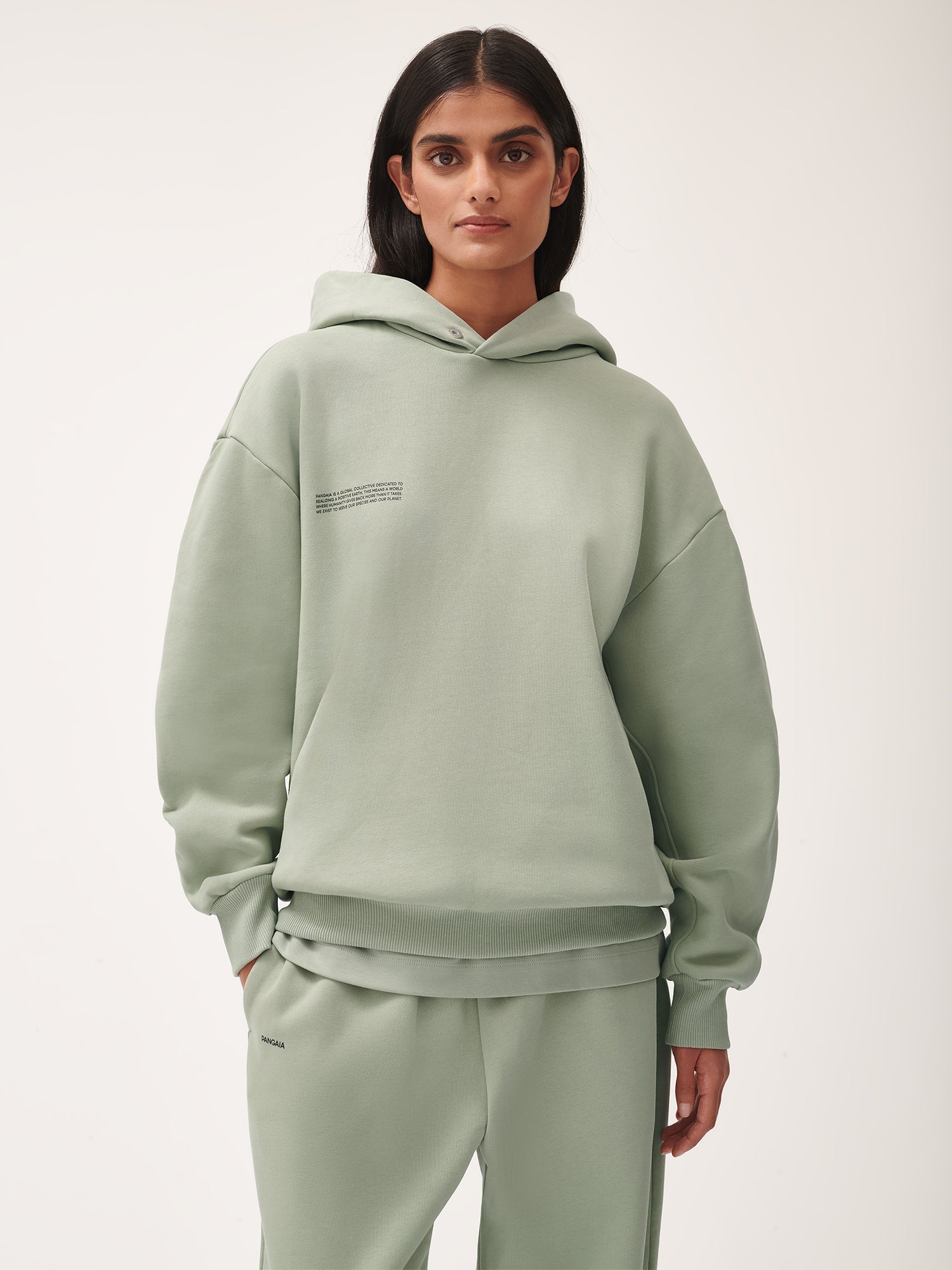 DNA_Hoodie_Moss_Green_female-1