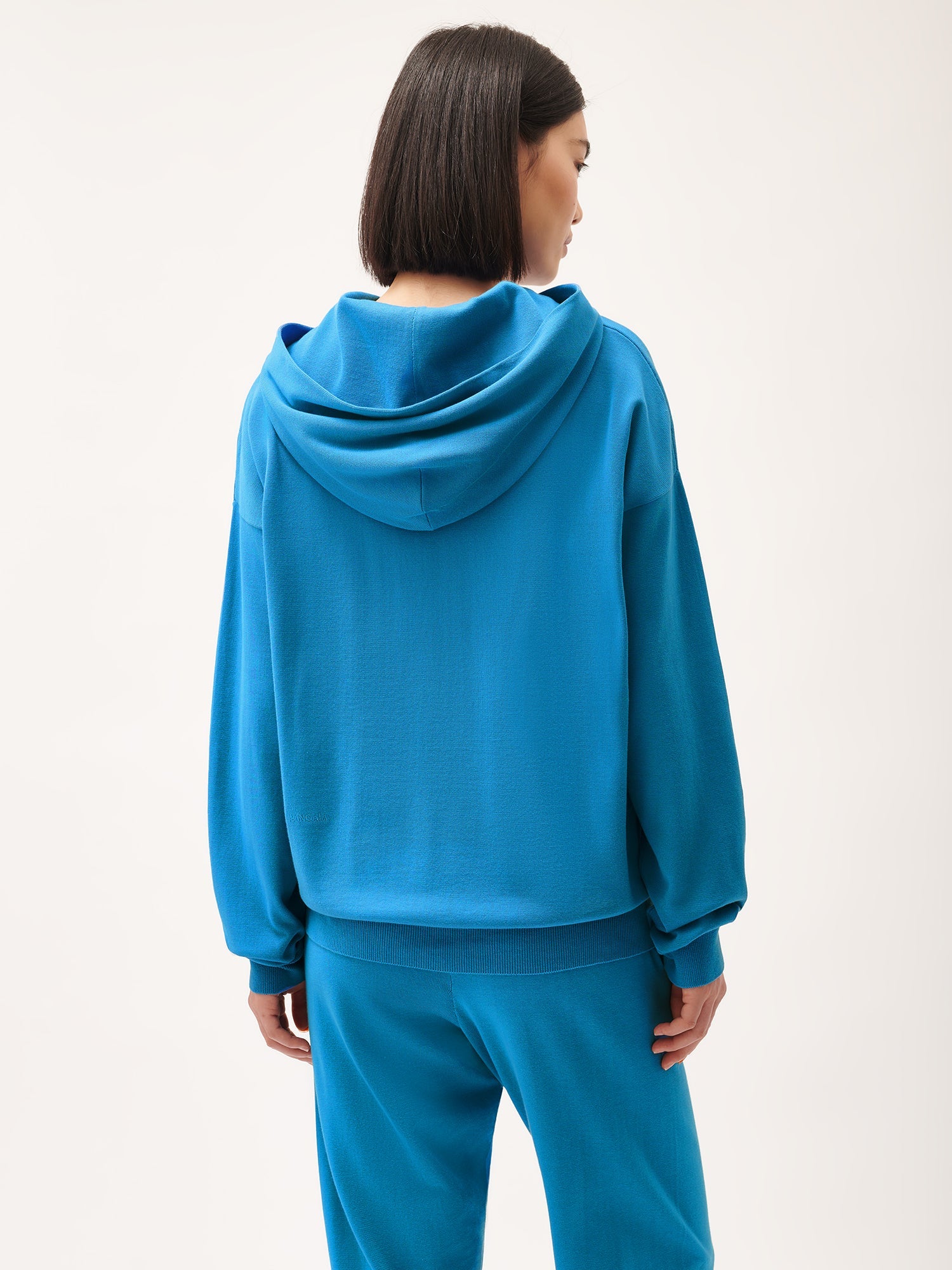 DNA_Knitted_Hoodie_Geyser_Blue_female-2