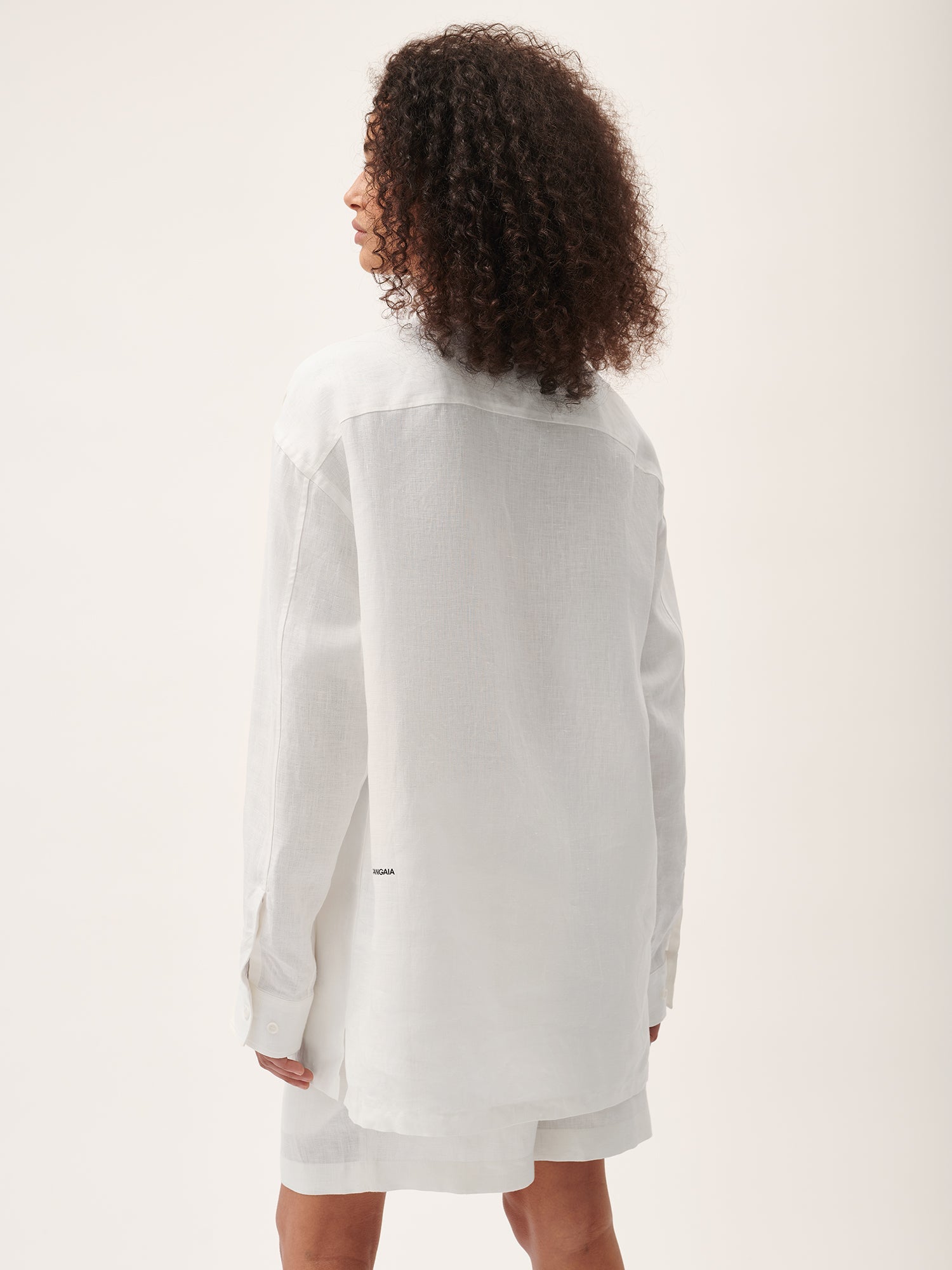 DNA_Linen_Mandarin_Collar_Long_Sleeve_Shirt_Off_White_female-5