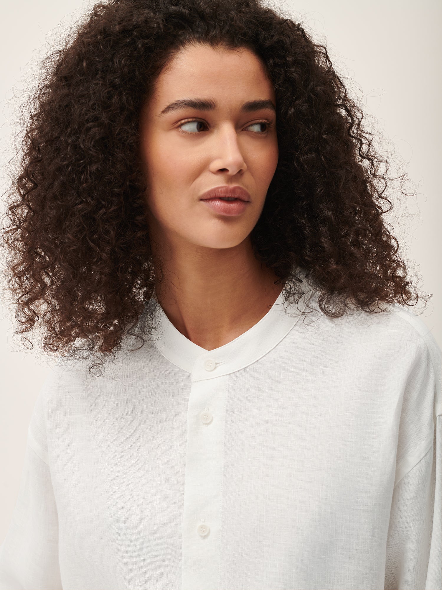 DNA_Linen_Mandarin_Collar_Long_Sleeve_Shirt_Off_White_female-3