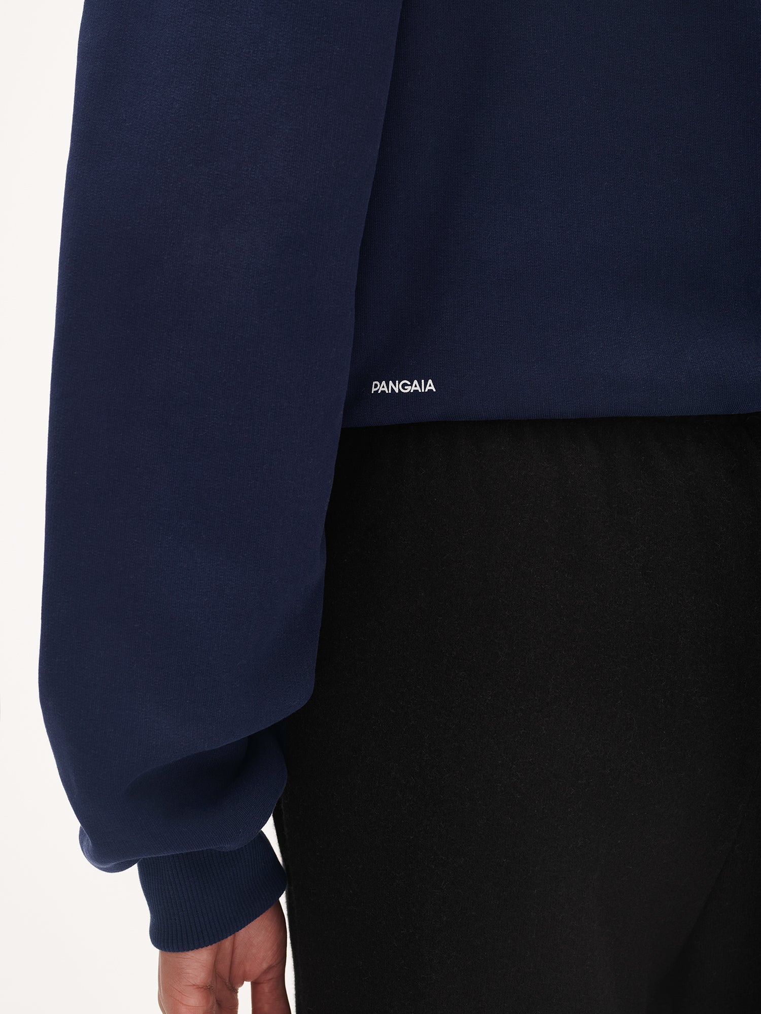 DNA_Polo_Neck_Sweatshirt_Navy_female-4