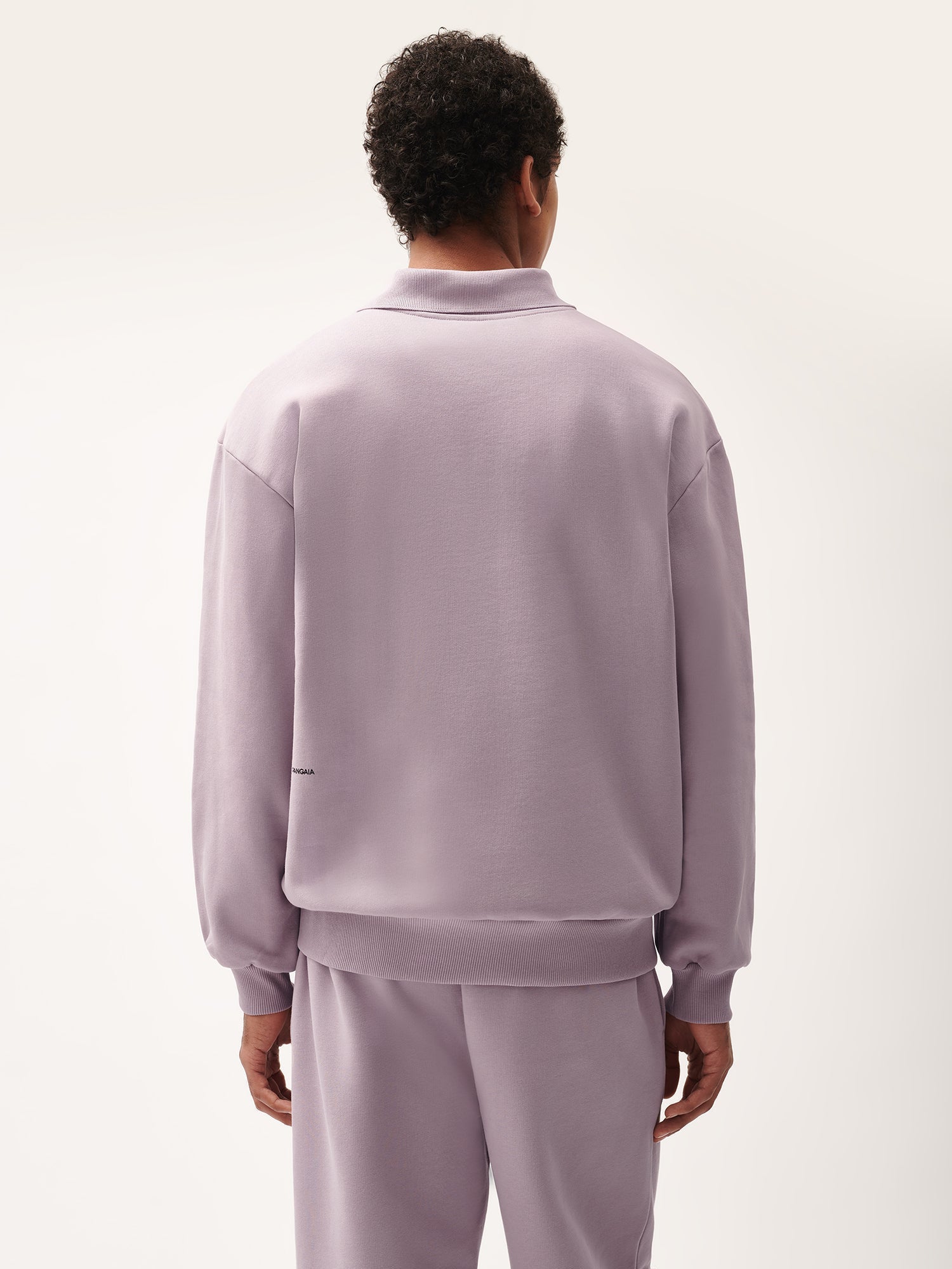 DNA_Polo_Neck_Sweatshirt_Raisin_Purple-male-2