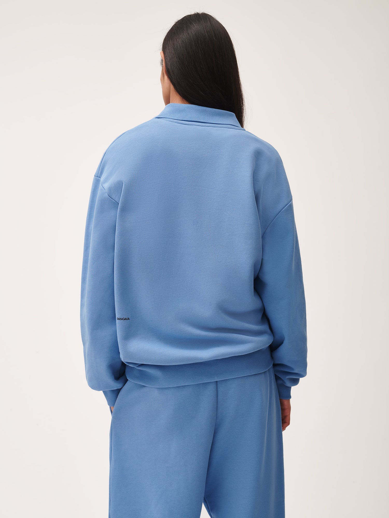 DNA_Polo_Neck_Sweatshirt_Summit_Blue_female-2