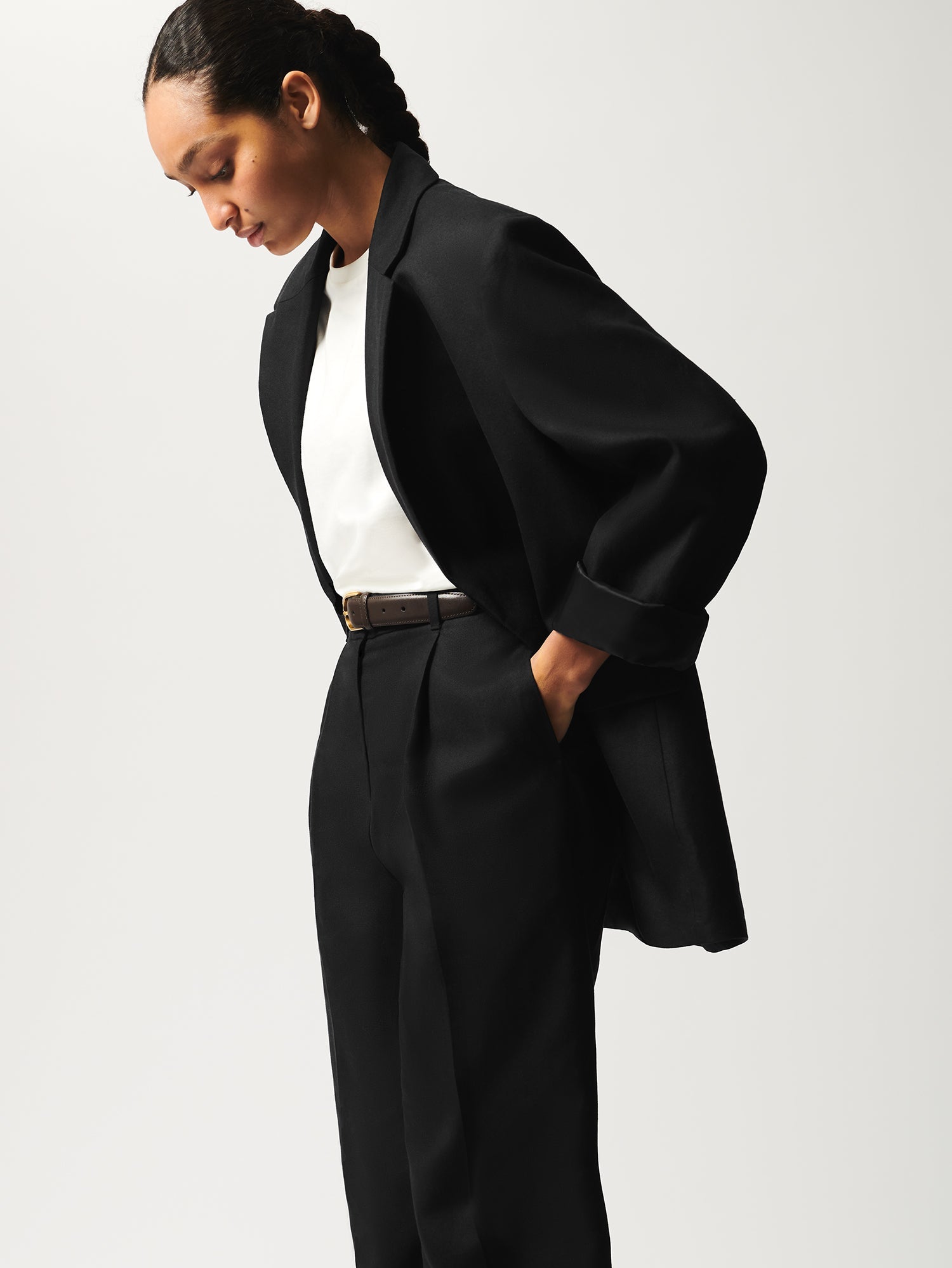 DNA_Fruit_Fibre_Tailored_Trouser_Black_female-5