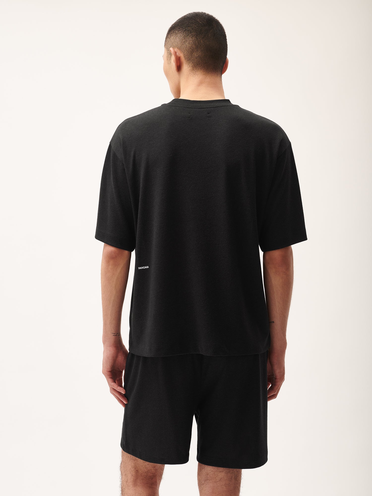 FRUTFIBER__T-shirt_Black_Male-2