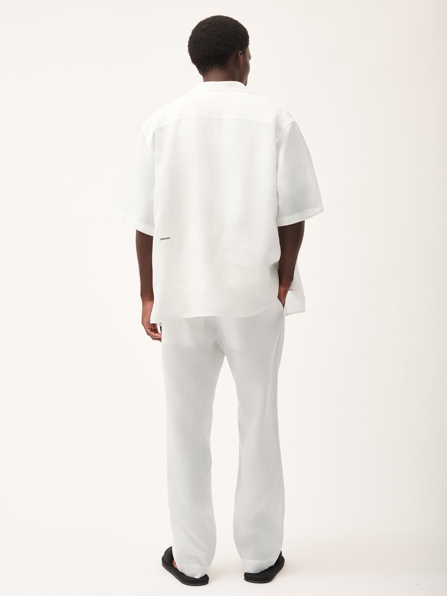 Men_s_DNA_Linen_Trousers_Off_White-male-3