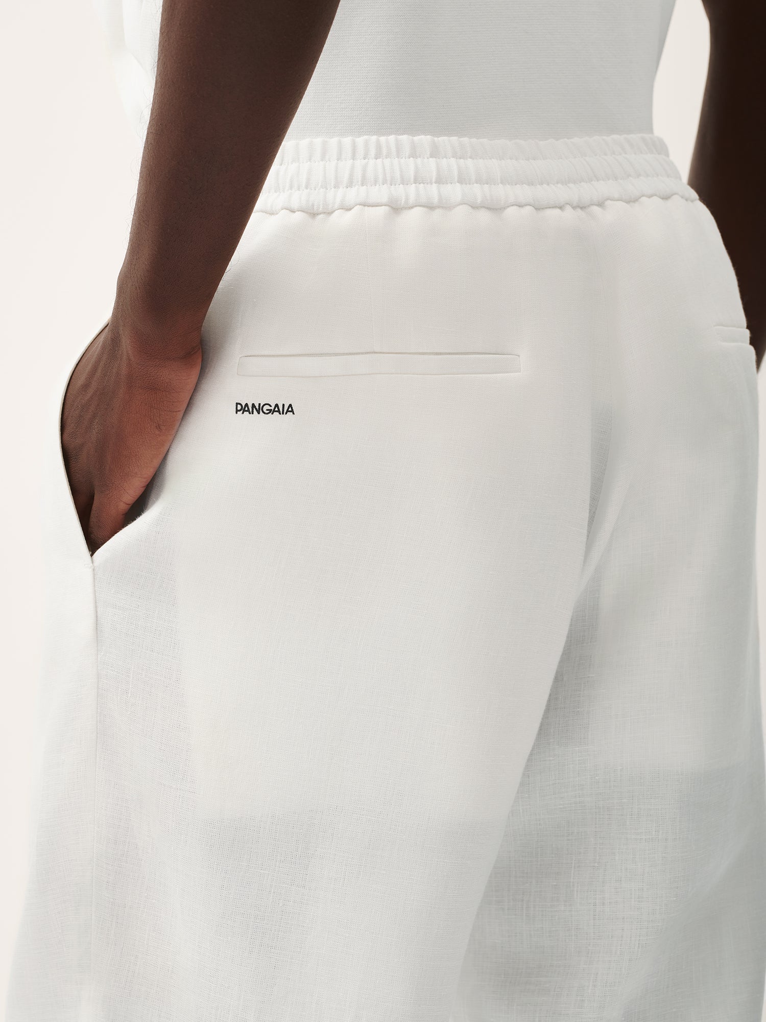 Men_s_DNA_Linen_Trousers_Off_White-male-4