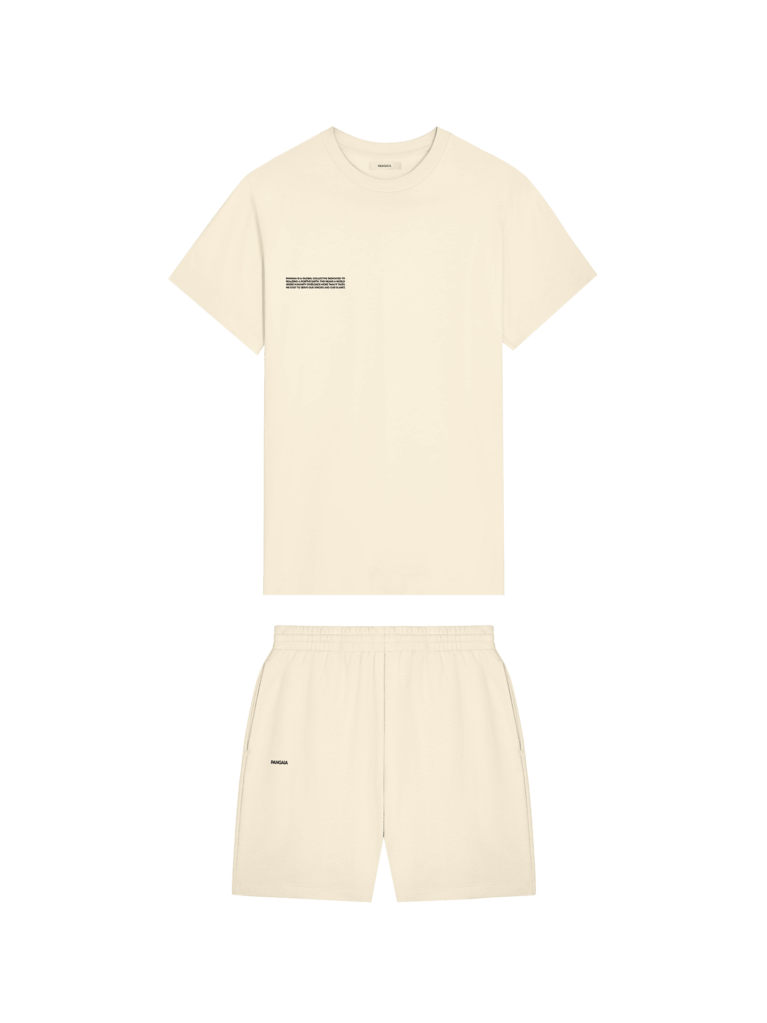 PA-R-003-Packshot-Beige_Tshirt_Shorts