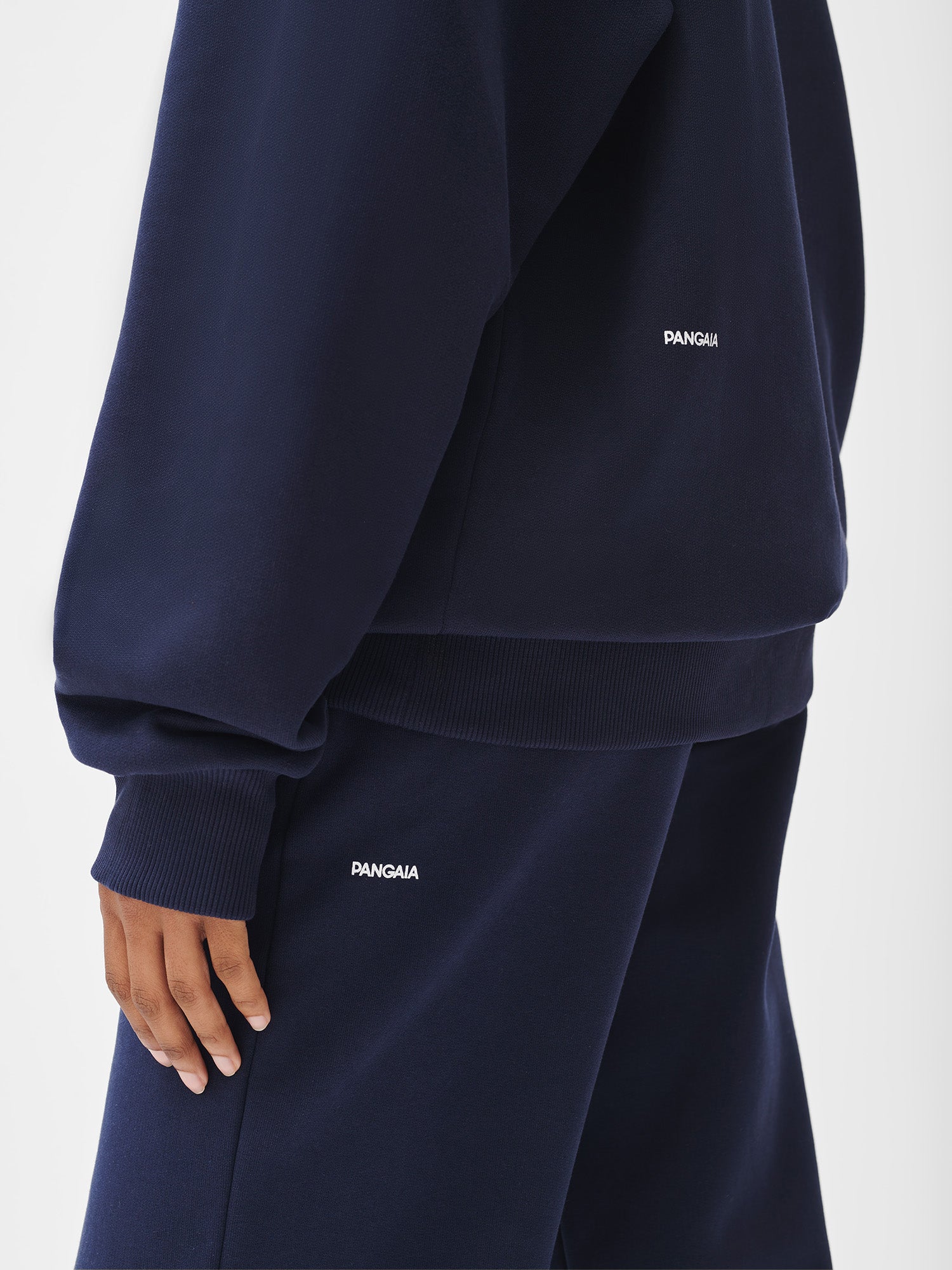 Signature-Trackpants-Navy-Model-Female-5