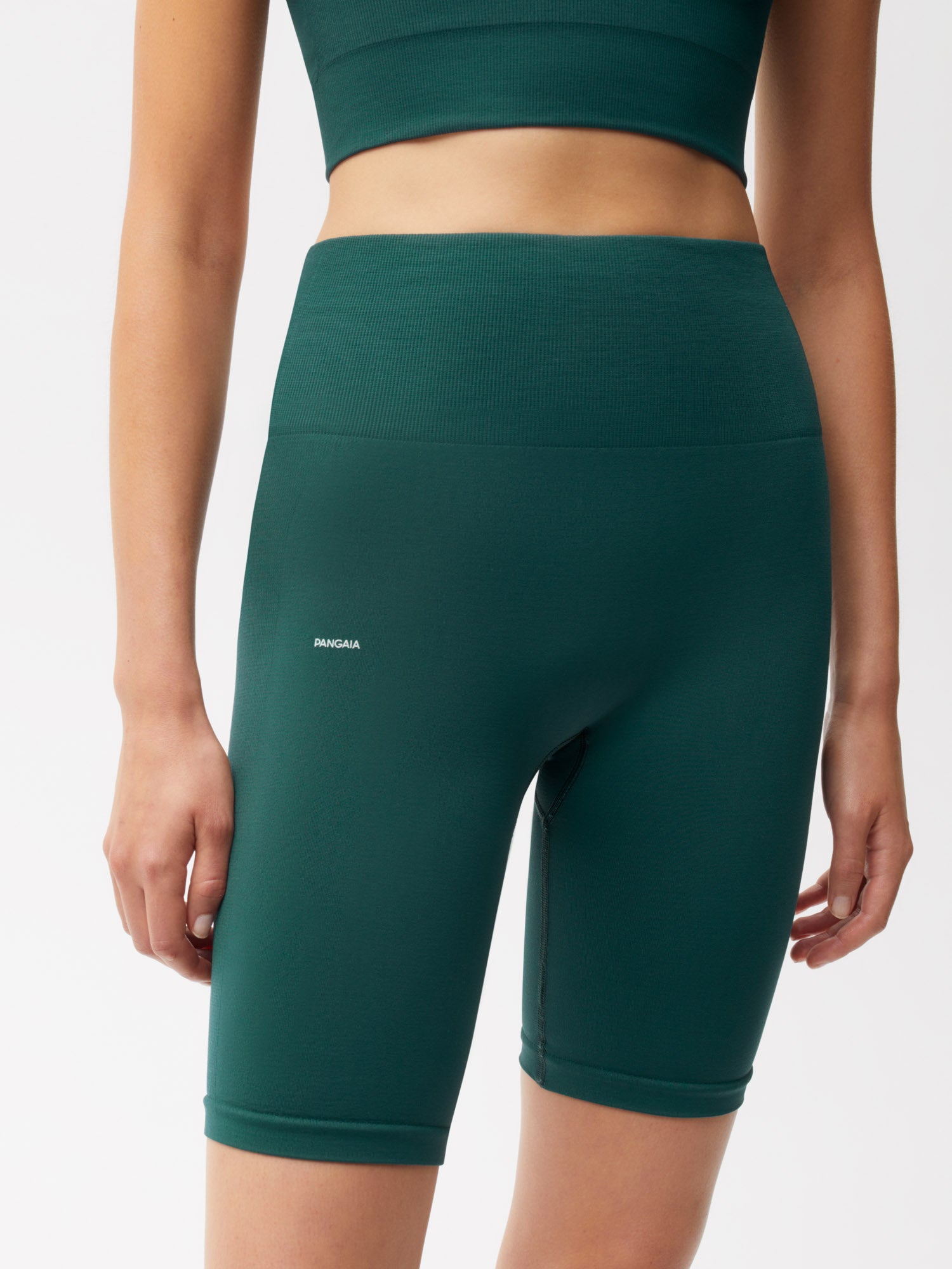 Activewear-3-0-Shorts-Foliage-Green-Female-3