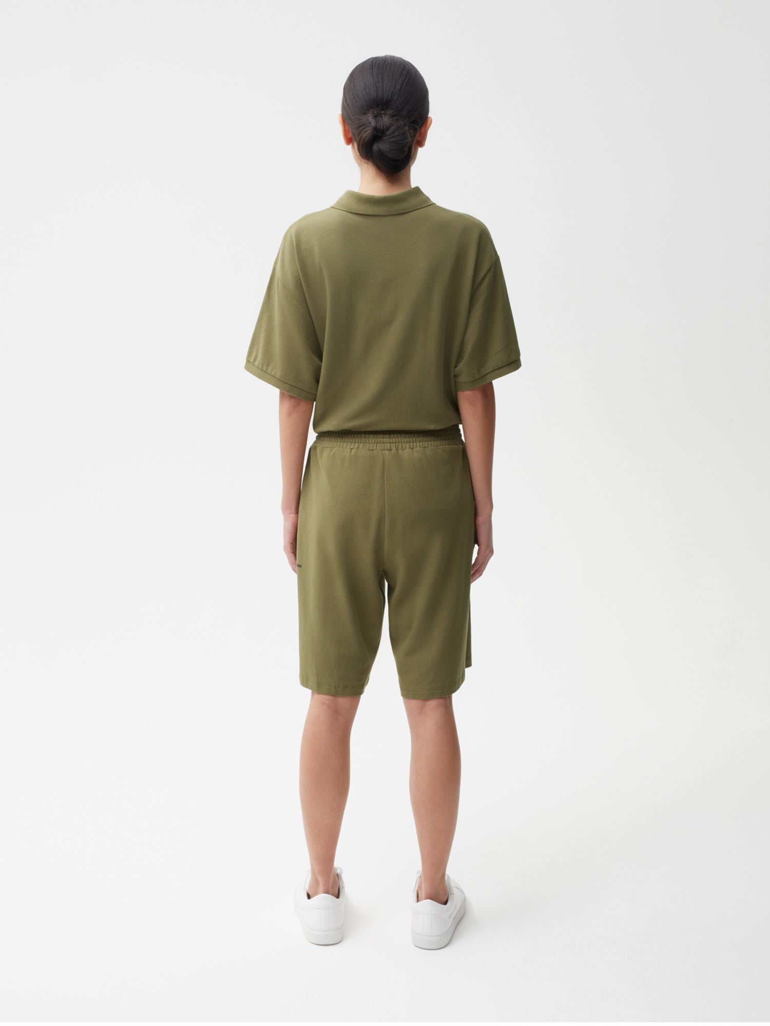 Organic Cotton Pique Shorts Olive Female Model