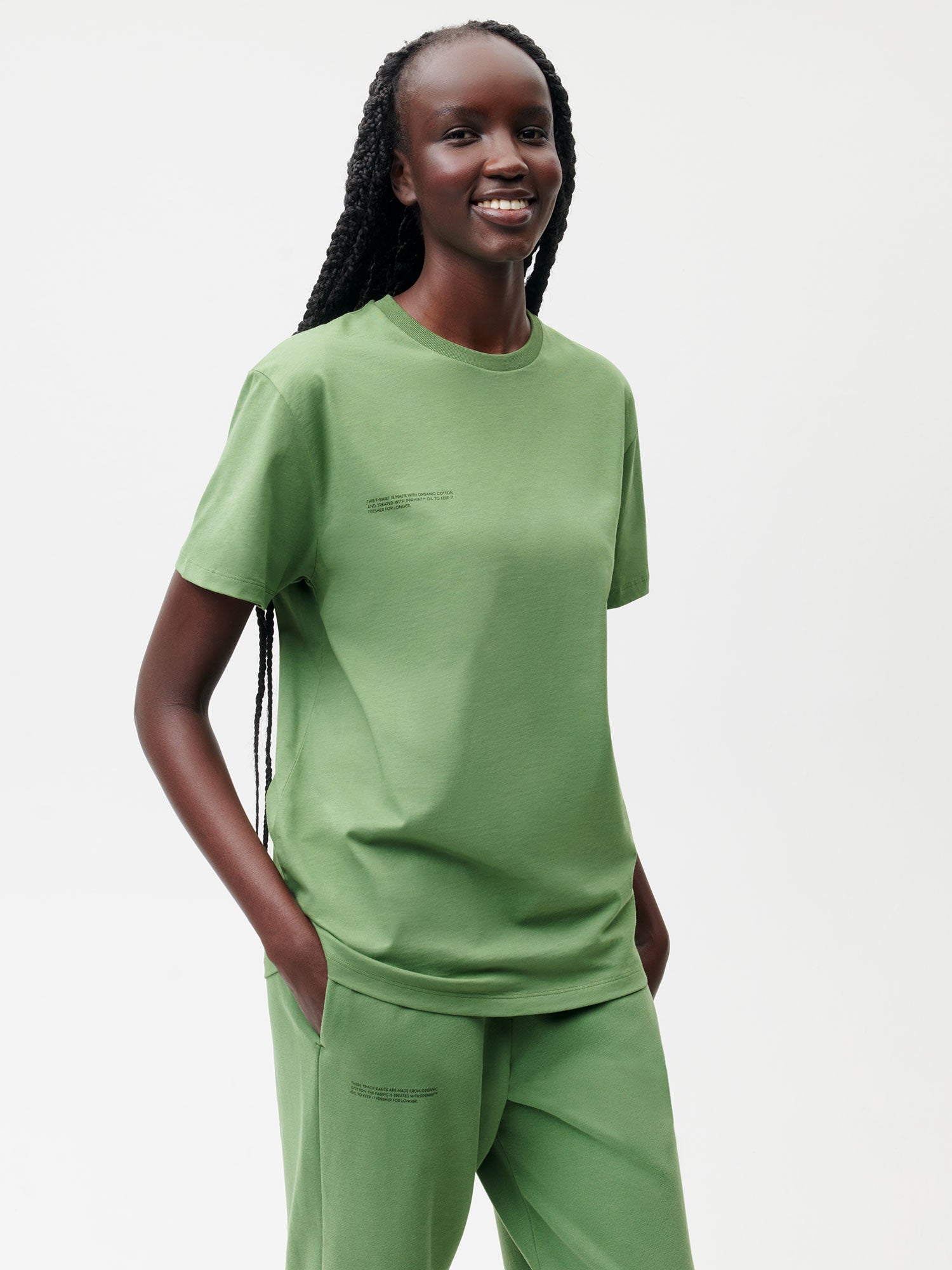 Organic-Cotton-T-Shirt-Stem-Green-Female-1