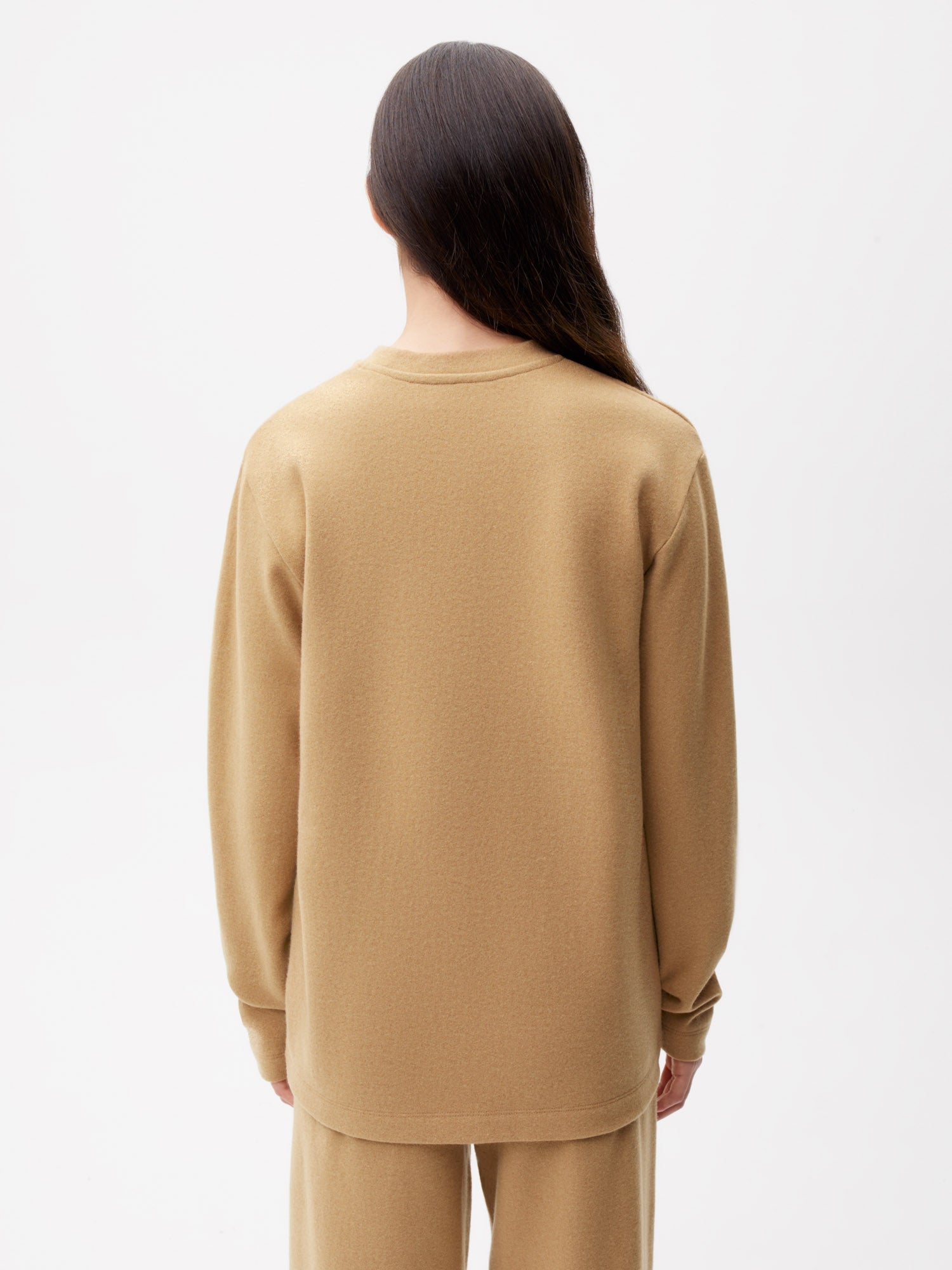 Recycled-Wool-Jersey-Long-Sleeves-T-Shirt-Camel-Female-2
